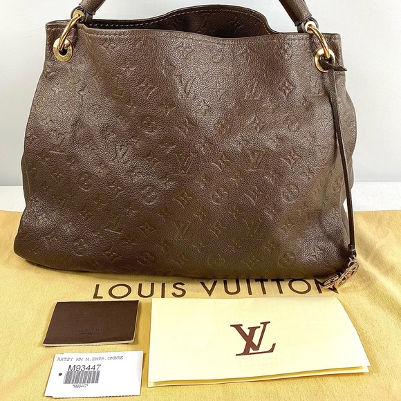 Louis Vuitton Handbags - 💎✨W/ RECEIPT ✨💎 ARTSY ANGELINA JOLIE LOUIS VUITTON BAG